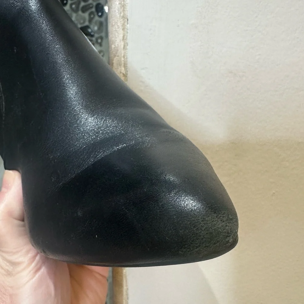Elegant Black Over-the-Knee Boots